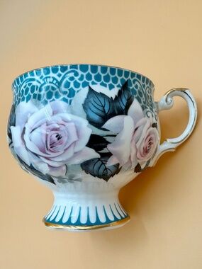 Vintage Rosina Fine Bone China Footed Teacup Pink Roses Made in England